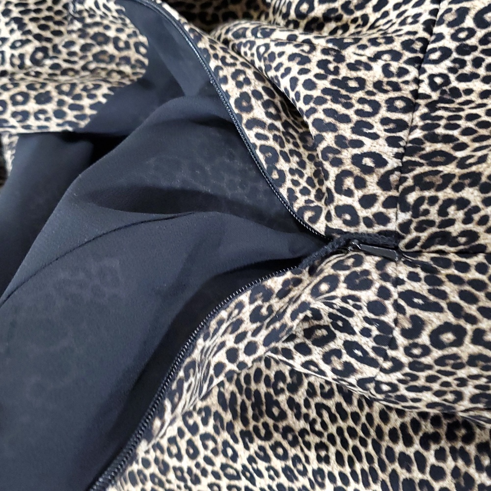 Micheal Michael Kors Mob Wife Elegant leopard print Crop Jumpsuit Sz 10 - Picture 12 of 15